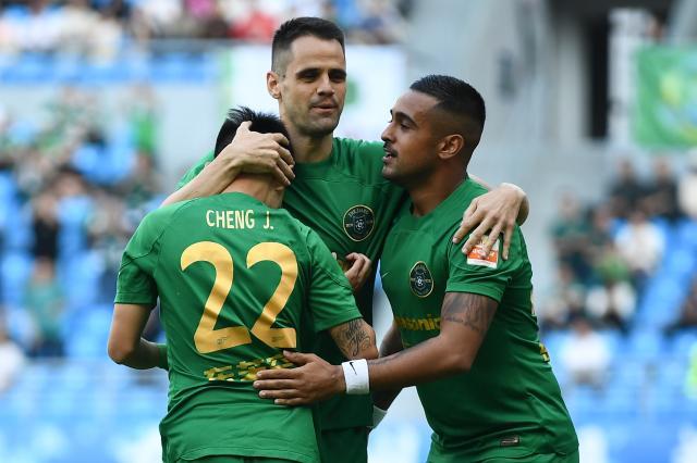 【中超】弗兰克2球莱昂纳多破门 浙江6比1沧州